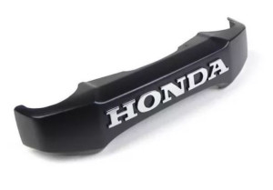 EMBLEMA FRONTAL TITAN 150 (NÃO ORIGINAL)