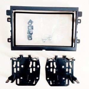 Moldura do Radio Ford Mustang Fusion Edge Ap751