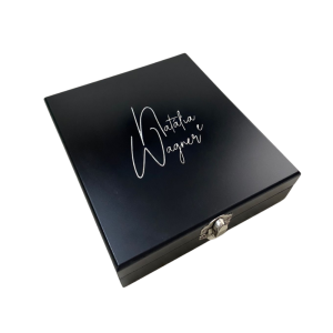 Kit Vinho com Jogo de Baralho