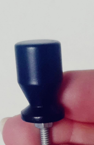 Puxador Para Móvel Ponto  Preto - PUXADOR PONTO PRETO E DOURADO 2