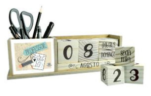 CALENDÁRIO PERMANENTE COM PORTA LÁPIS PROFESSOR NOTA 10 8X27,5X6,5