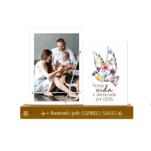 PORTA-RETRATO ELASTICO COM PLACA E MENSAGEM...NOSSA VIDA É ABENÇOADA 19X24