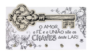 PORTA-CHAVE COM APLIQUE O AMOR, A FÉ E A UNIÃO...17X28,5