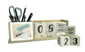 CALENDÁRIO PERMANENTE COM PORTA LÁPIS PROFESSORA NOTA 10 8X27,5X6,5