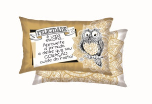 ALMOFADA FELICIDADE É UMA ESCOLHA...CORUJA OURO 22,5X37