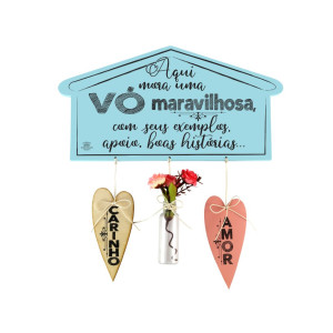 MÓBILE DE PAREDE AQUI MORA UMA VÓ MARAVILHOSA...35x32