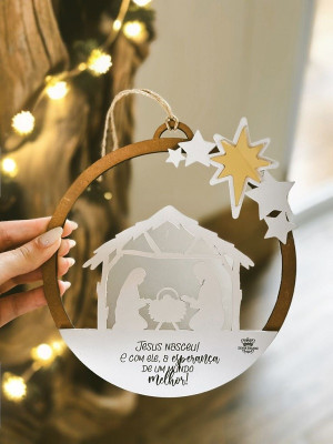 MÓBILE DE PAREDE COM APLIQUE JESUS NASCEU E COM ELE A ESPERANÇA...21X18
