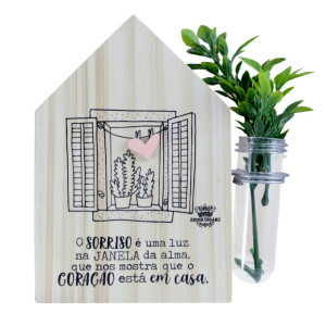 PLACA DE MESA CASINHA COM TUBETE E FLORES O SORRISO É UMA LUZ...14,5X13