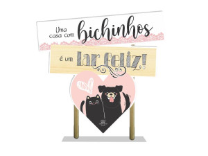 ENFEITE DE MESA COM PLAQUINHAS UMA CASA COM BICHINHOS...16,5X20