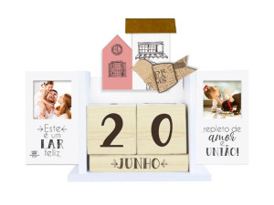 CALENDÁRIO PERMANENTE CASINHAS COM PORTA RETRATOS...CEREJEIRA 16,5X14X7