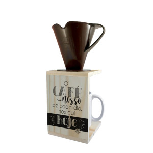 SUPORTE COM COADOR DE CAFÉ O CAFÉ NOSSO DE CADA DIA... 30X15X11,5