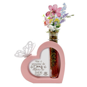 ENFEITE MESA CORAÇÃO E TUBETE C/ FLORES MÃE É PRESENTE...BORBOLETA 21X16X6