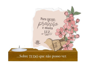 ENFEITE DE MESA COM VELA E APLIQUE PARA HOJE PROTEÇÃO...CEREJEIRA 14X18X6