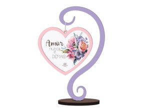 ENFEITE DE MESA COM CORAÇÃO EM ACRILICO AMOR NUNCA É DEMAIS...BORBOLETA 21,5X14X4,5