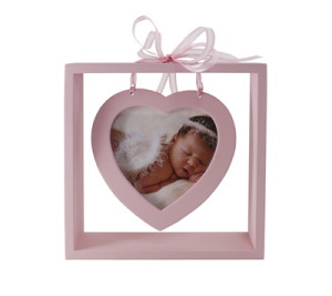 PORTA-RETRATO CORAÇÃO ROSA BEBÊ 19,5X19,5X5