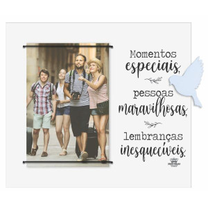 PORTA-RETRATO COM ELÁSTICO E APLIQUE MOMENTOS ESPECIAIS...20X22,5