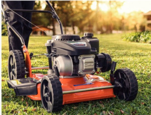 Cortador de Grama a Gasolina Tramontina CC45M com Diâmetro de Corte de 450 mm Motor 4 hp e Chassi Metálico - 