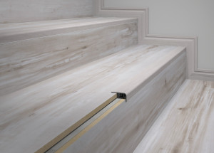 Perfil Frontal de Escada Eucafloor Tecno 2,10m - Cor 16 - 