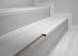 Perfil Frontal de Escada Eucafloor Tecno 2,10m - Cor 2