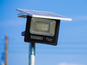 Refletor led solar Taschibra TR sun 40K 6500K preto  1503009702 - 