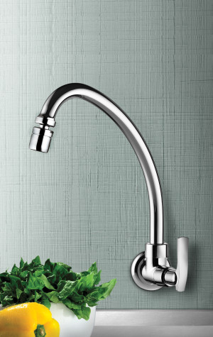 Torneira Lorenzetti para Cozinha de Parede - Bica Móvel 1168 C29