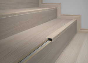 Perfil Frontal de Escada Eucafloor Tecno 2,10m - Cor 17