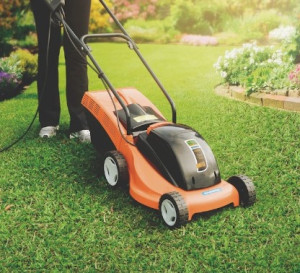 Cortador de Grama Elétrico Tramontina CE35P com Diâmetro de Corte de 350 mm Coletor Rígido e Chassi de Plástico 1300 W 220 V