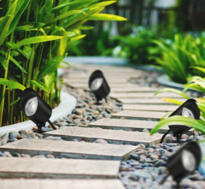 Espeto/Spot LED Clean IP65 5W 3.000K - Preto - 