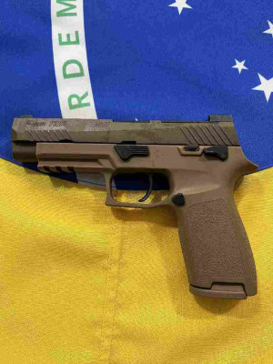 PISTOLA SIG SAUER P320 M17 COYOTE 9MM
