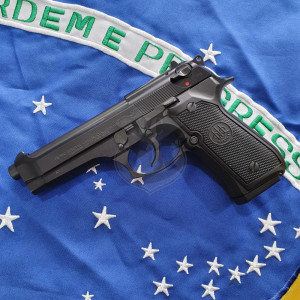 PISTOLA BERETTA 92FS OXIDADA 4,9