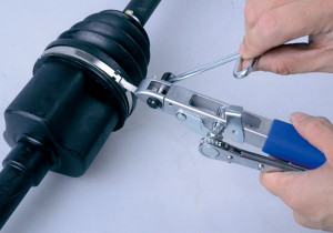 Alicate Para Abraçadeiras de Inox  com Função Catraca e Dispositivo de Travamento - King Tony - 