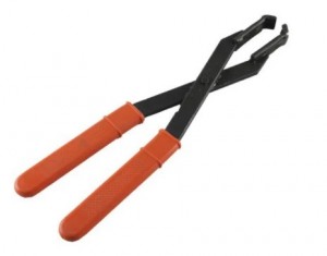 Alicate para Abraçadeiras das Mangueiras de Água CR 12 -