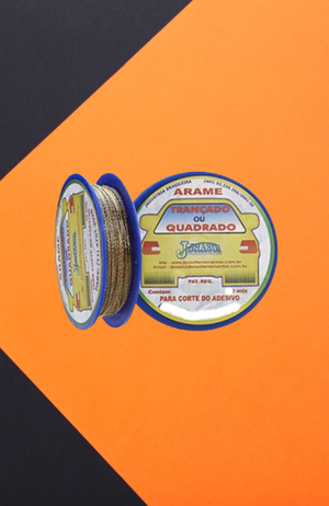 Arame Trançado para Remover Parabrisa - Dourado - 50 metros - Arame Trançado para Remover Parabrisa - Dourado - 50 metros 3