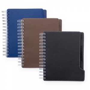 Agenda diária com capa de couro sintético, espiral e suporte para caneta Agenda diária com capa de couro sintético, espiral e suporte para caneta
