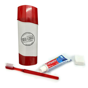 Kit Higiene Bucal 3 peças com Estojo Kit Higiene Bucal 3 peças com Estojo
