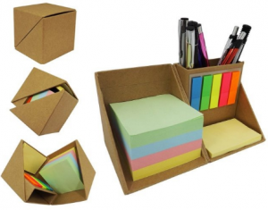 Bloco de anotação ecológico com post-it em formato de cubo