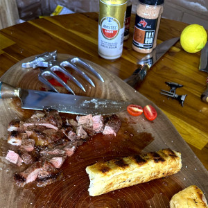 Tábua P/churrasco c/ Garfo Polido - 