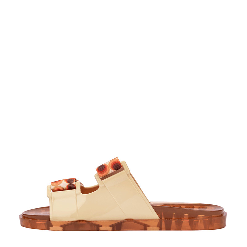 MELISSA WIDE BRAVE AD MELISSA WIDE BRAVE AD