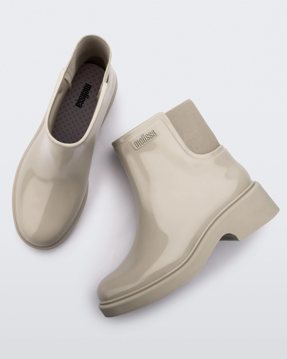 MELISSA CHELSEA BOOT AD MELISSA CHELSEA BOOT AD