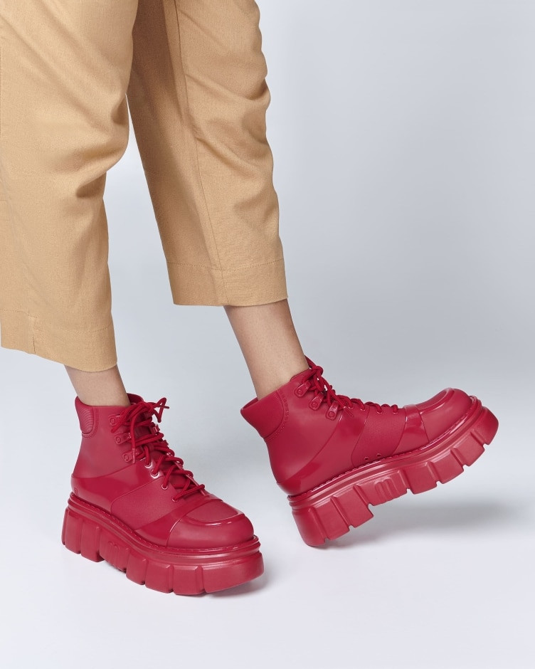 MELISSA REBEL BOOT AD MELISSA REBEL BOOT AD