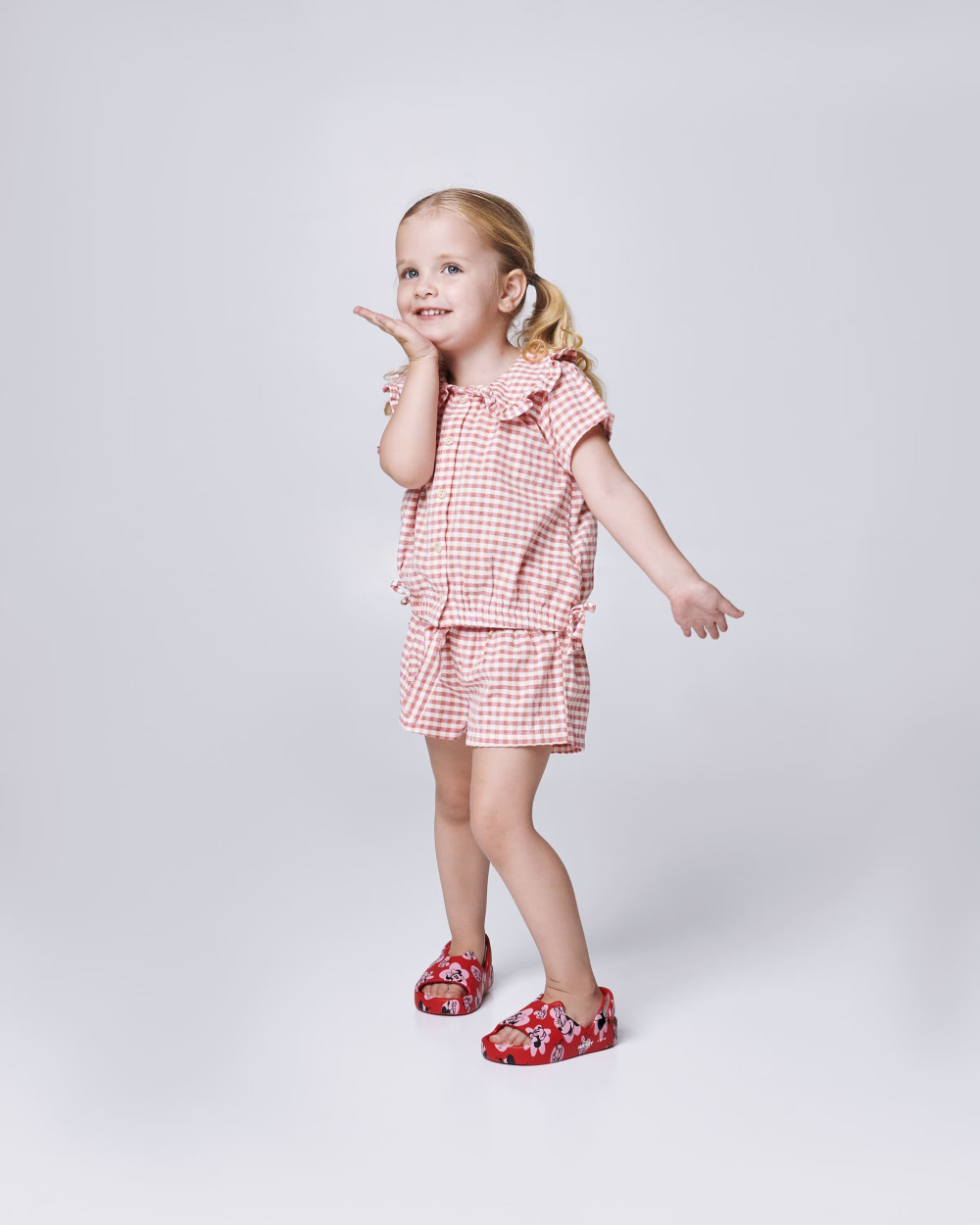 MINI MELISSA FREE CUTE + MICKEY AND FRIENDS BABY MINI MELISSA FREE CUTE + MICKEY AND FRIENDS BABY