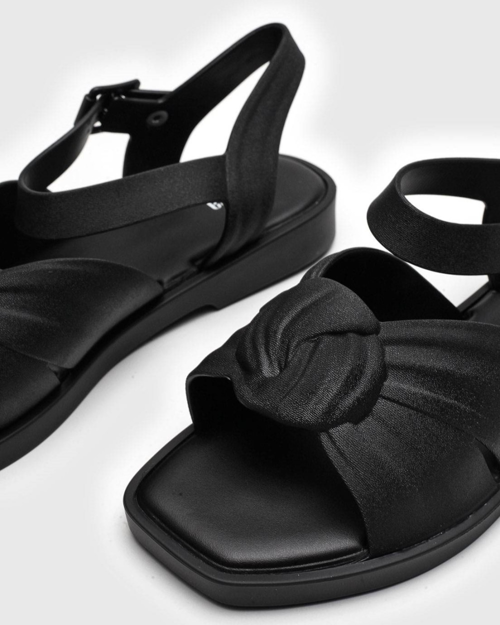 MELISSA PLUSH SANDAL AD