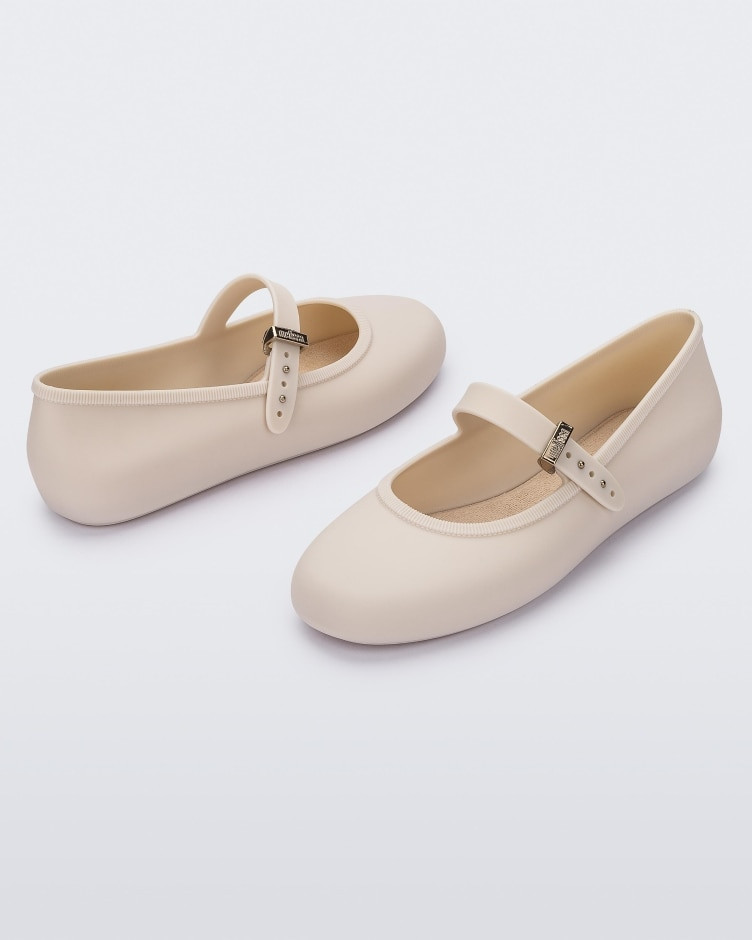 MELISSA SOFT BALLERINA AD MELISSA SOFT BALLERINA AD