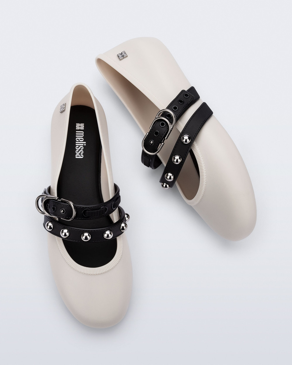 MELISSA SOFT BALLERINA STUDS AD MELISSA SOFT BALLERINA STUDS AD