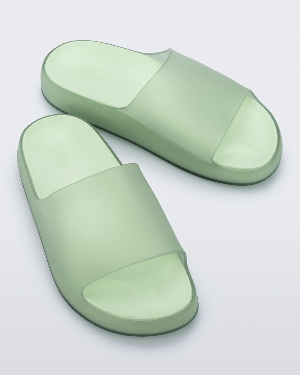 MELISSA CLOUD SLIDE AD MELISSA CLOUD SLIDE AD