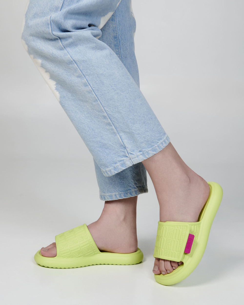 MELISSA FREE FUZZY SLIDE