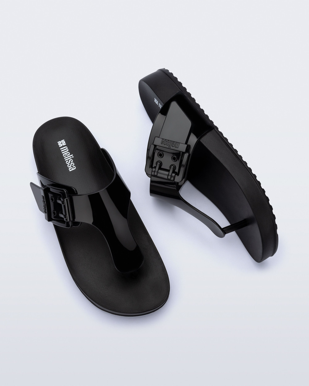 MELISSA COZY FLIP FLOP AD MELISSA COZY FLIP FLOP AD