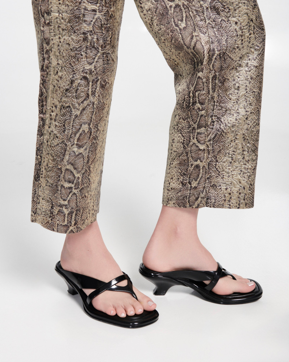 MELISSA LAYLA AD