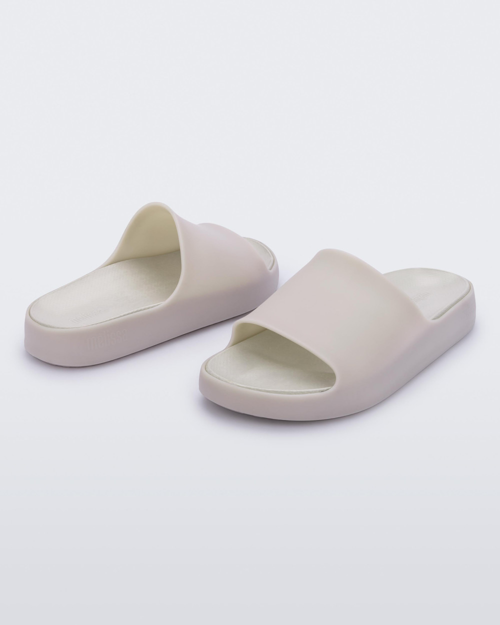MELISSA CLOUD SLIDE AD MELISSA CLOUD SLIDE AD