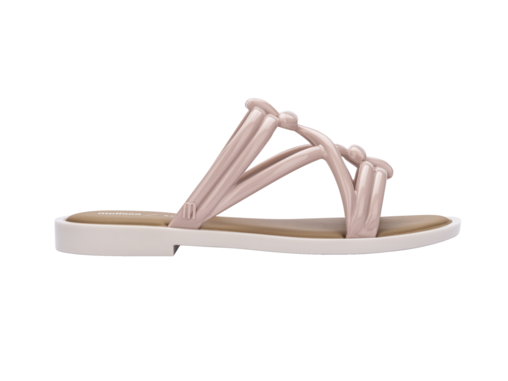 MELISSA WAVE SAND + SALINAS AD
